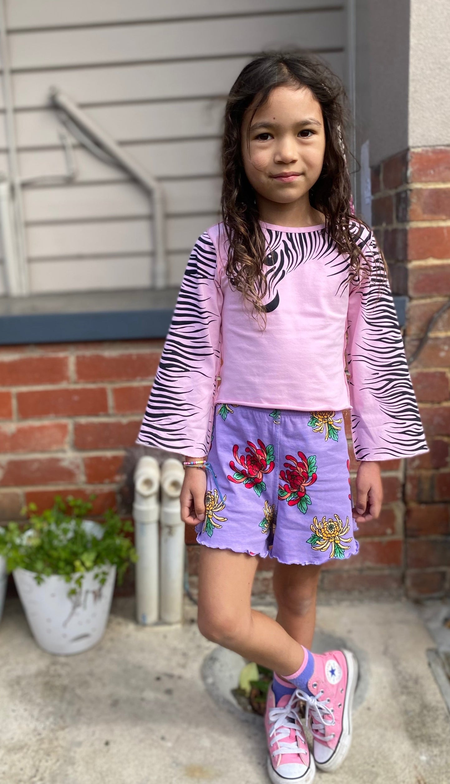 yama sensory flower shorts